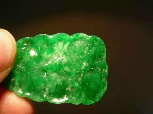 翡翠广片是什么意思 翡翠广片有什么特点 