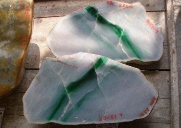 翡翠木那料 翡翠木那料和莫西沙料的区别 第1张