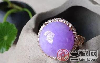 如何辨别纯天然翡翠？ 