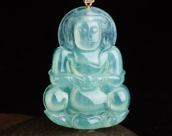 糯种翡翠观音挂件好吗 糯种翡翠观音挂件价格多少 第1张