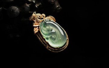 翡翠如意市场价 翡翠如意吊坠多少钱一个   第1张