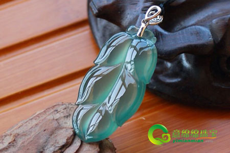 教你完全了解晴水翡翠，这下懂了吧  第2张