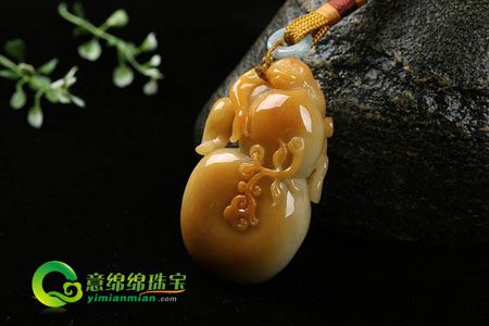 翡翠把玩件的涵义和选择  第1张