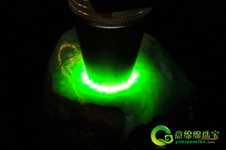 怎么选购翡翠质料  第1张