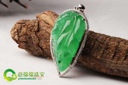 玻璃种翡翠和豆种翡翠有什么区别  第1张