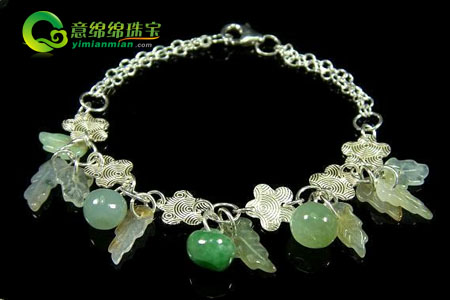 脚链的意义 翡翠脚链的效果  第2张