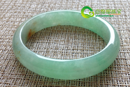 苹果绿翡翠的价格