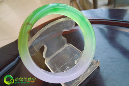 漂白的翡翠是什么样？