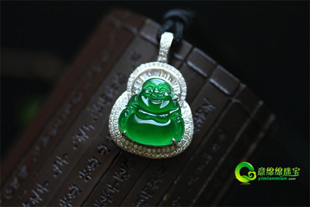 前史的见证者——翡翠 见证国际古文明  第1张