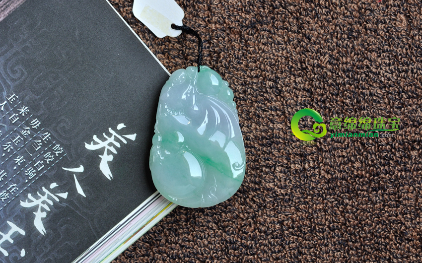 浸蜡归于翡翠优化 有助进步翡翠的视觉效果