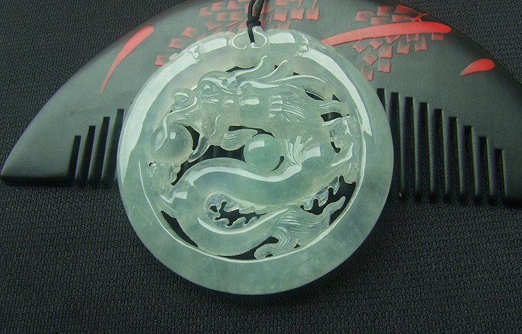 缅甸翡翠的寻乡路 玉出云南的真意