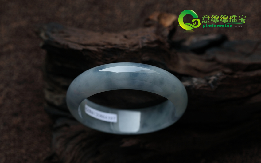 走进翡翠帝国 探寻现在翡翠价格居高不下的原因  第2张