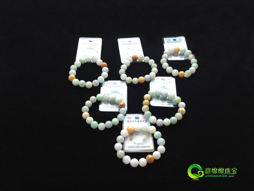 翡翠品种繁复 浅谈翡翠新品种榴辉翠