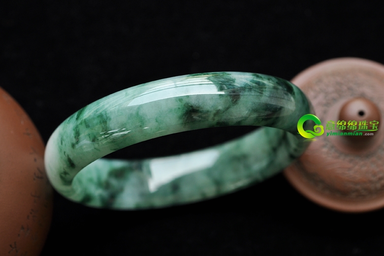 缅甸玉石产值削减 缅甸公盘无法满意我国玉商需求