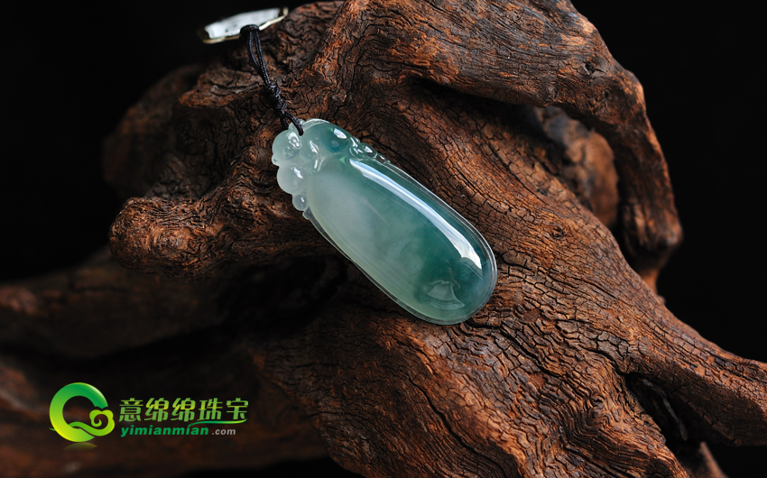 翡翠玉石或价格不菲 私家拍卖会突现翡翠拍卖冷门  第2张