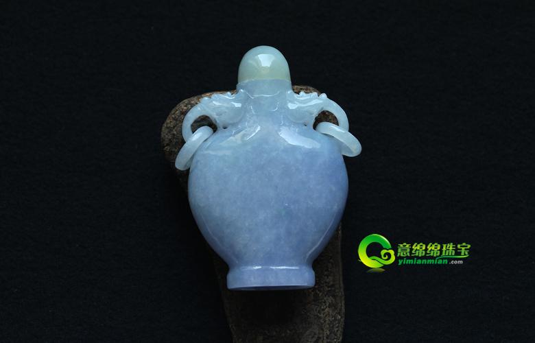 翡翠鼻烟壶 一朵遗世独立永不凋谢的奇葩