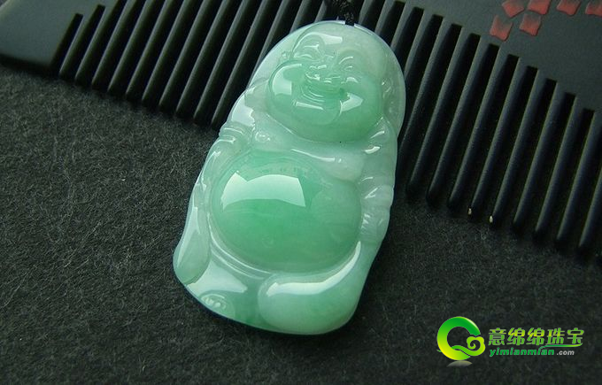 点评翡翠及翡翠制品 要从哪些几个方面来衡量