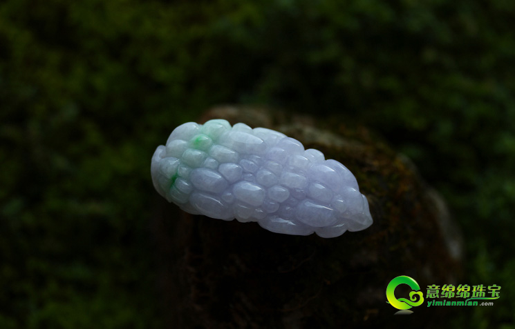 浅谈颇受好评的翡翠其来历与产地