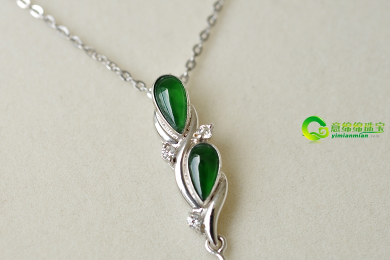 女人调配翡翠首饰办法也需按年纪来佩带  第3张