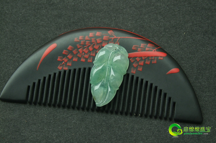 浅谈翡翠叶子的选材 主要从四个方面来考虑