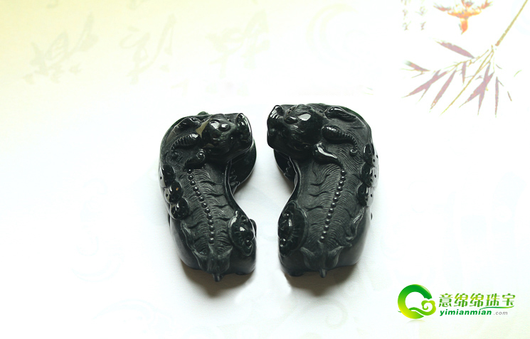 浅谈黑翡翠和墨翠的差异以及区分办法  第2张