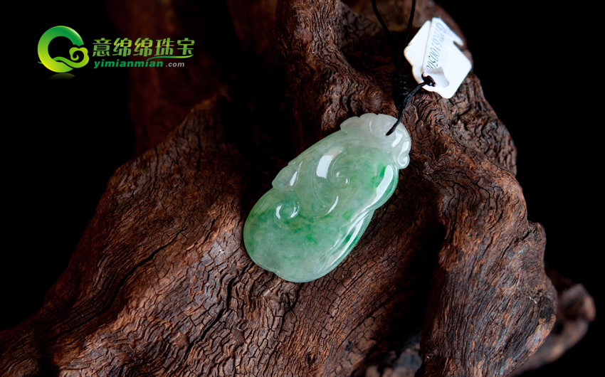 质量完美种水俱佳翡翠饰品 涵义吉利让人爱不释手  第2张