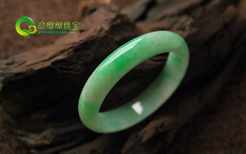 翡翠的翠怎样辨认 从哪些方面辨认翡翠的翠  第2张