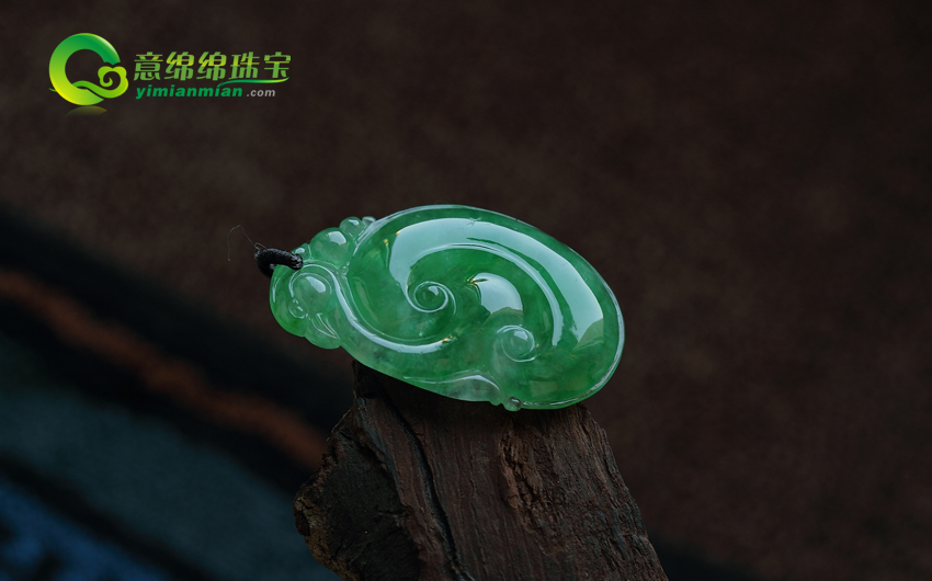 专家提示我们 翡翠保藏时翡翠的形状相同很重要  第2张