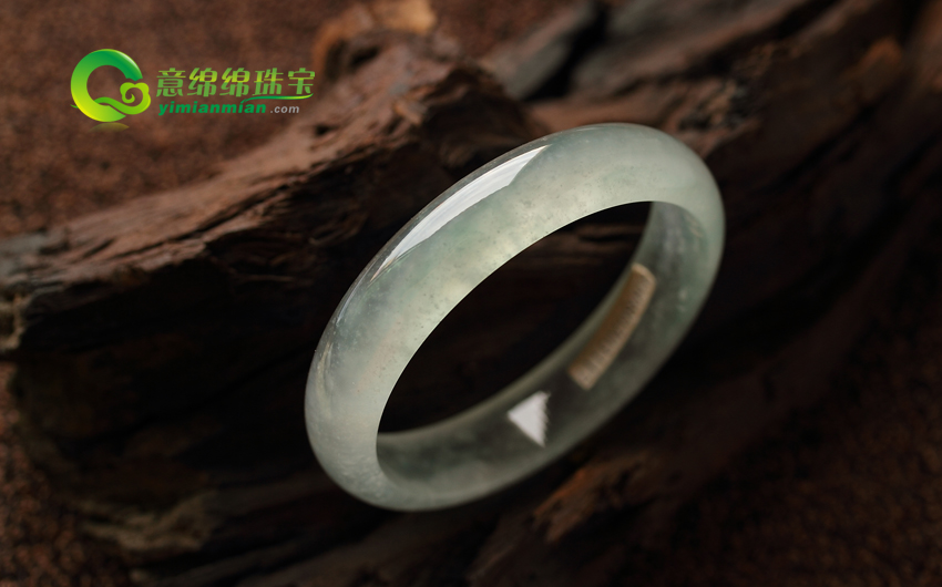 宝剑锋从磨砺出 浅谈玉石之王翡翠构成进程和特色  第2张