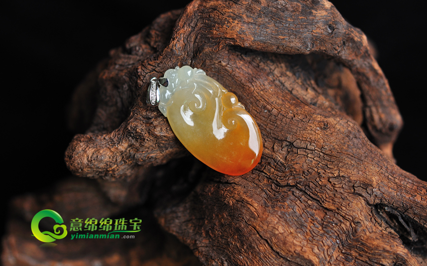 影响和决议一件翡翠饰品的要素 翡翠玉器变现途径较少  第2张