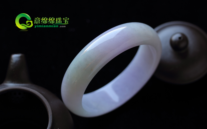 翡翠价值 “素身”翡翠和“花件”翡翠那个价值高  第2张