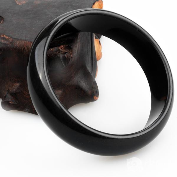 解析影响和田玉手镯价格的几大元素 玉质是主因   第2张