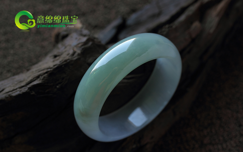 手镯的由来和手镯的前史开展  第1张