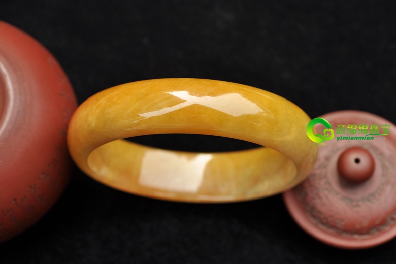 翡翠常识 解说翡翠的“翠性”和翡翠的“松花”以及翡翠的“白棉”  第1张
