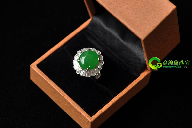 翡翠戒指在国际的开展进程  第1张