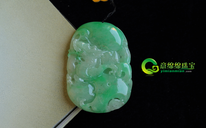 玉器成了时髦潮流的宠儿 那么玉器的真假好坏又该怎么区分呢  第1张