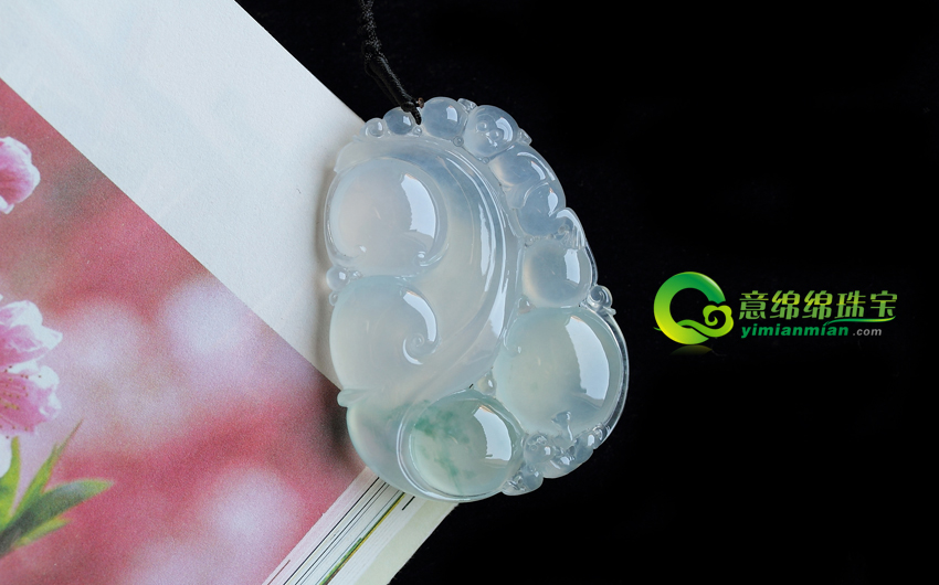 翡翠的判定规范大全说明 让假冒伪劣翡翠饰品隐姓埋名  第3张