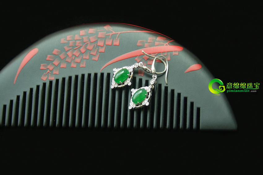学会珠宝饰品的调配技巧与办法 才干很好表现佩带者的品尝与特性  第2张
