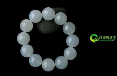 唯美高雅天然翡翠手链 举手间发出女人无尽诱人魅力  第2张