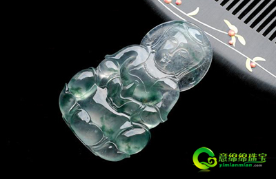 高雅的翡翠饰品 充溢灵动之美  第3张