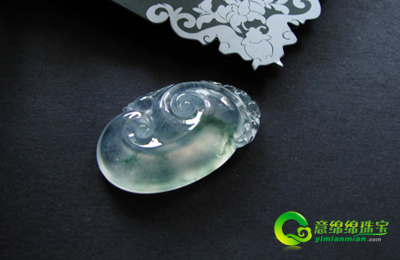 飘翠翡翠满意挂件 勃发诱人的光荣  第2张