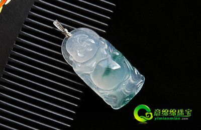 高雅飘花翡翠佩饰 具有浓艳纯洁的内在美  第2张