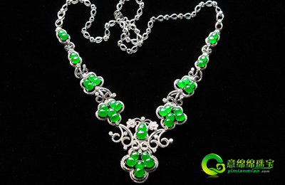 缅甸天然翡翠项圈 展示不俗的典雅气质  第2张