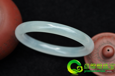 翡翠的起胶与起莹  第2张