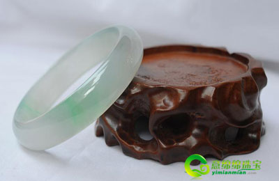 教你了解翡翠吉利意义 才干正确送出好礼  第7张