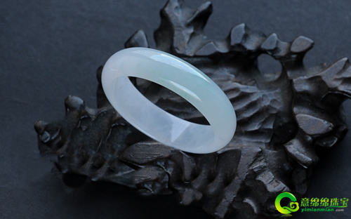 浅谈冰种和冰糯种的差异  第3张