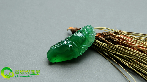 专家帮你解析什么样的翡翠值得保藏？   第2张