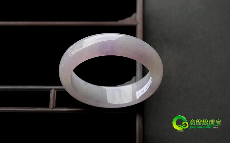 翡翠饰品怎么保养？