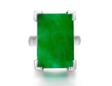 越贵越多人买！2022佳士得珠宝拍卖会诞生6903万的翡翠珠链  第5张