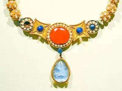 这些几千年沉积的珠宝之美，很冷艳！是让你一见就难忘的古典珠宝  第6张